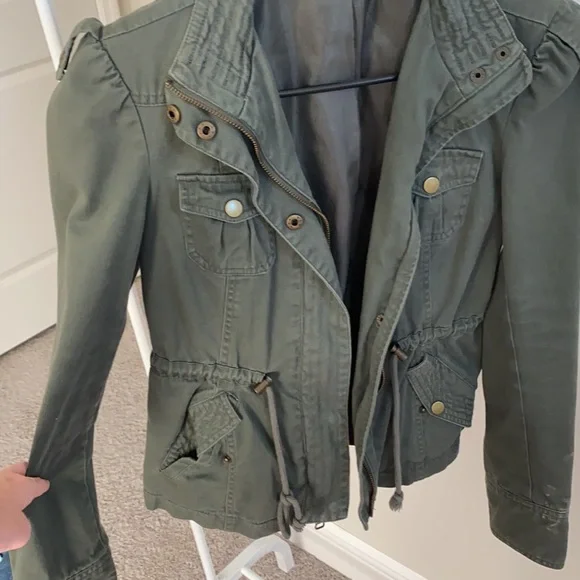 Jacket - Picture 3 of 3